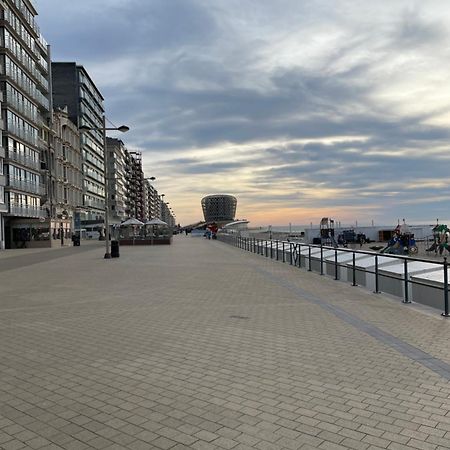 Апартаменти Bofeelie Gezellig 2 Slaapkamer App Aan Zee In Het Bruisende Middelkerke! Екстер'єр фото